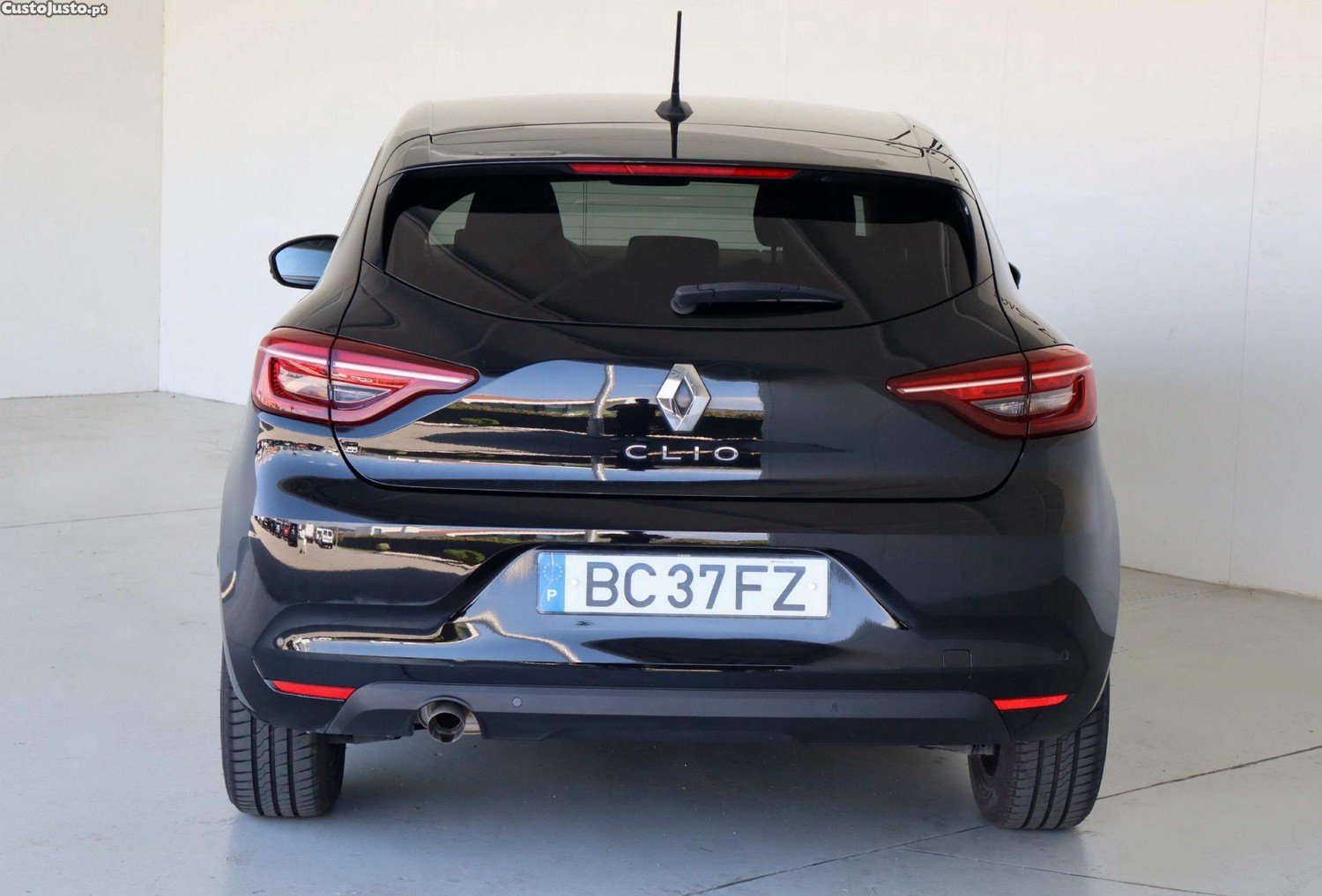 Renault Clio 1.0 TCe Evolution Bi-Fuel — fotografia 25