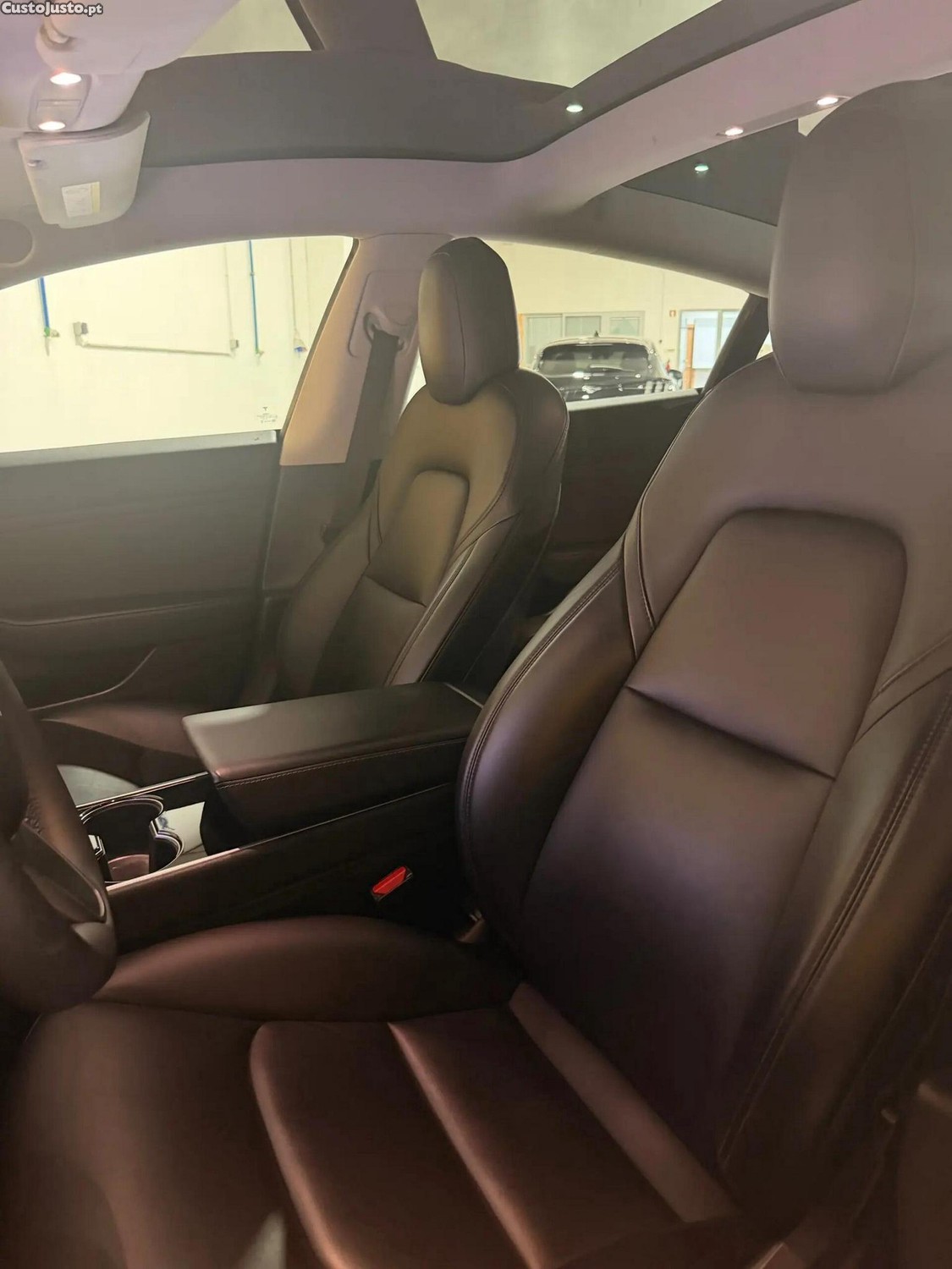 Tesla Model 3 Standard Range Plus RWD — fotografia 6