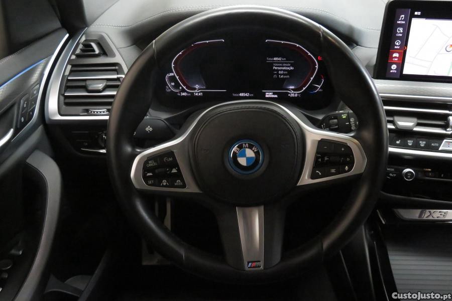 BMW iX3 M Sport Inspiring — fotografia 17