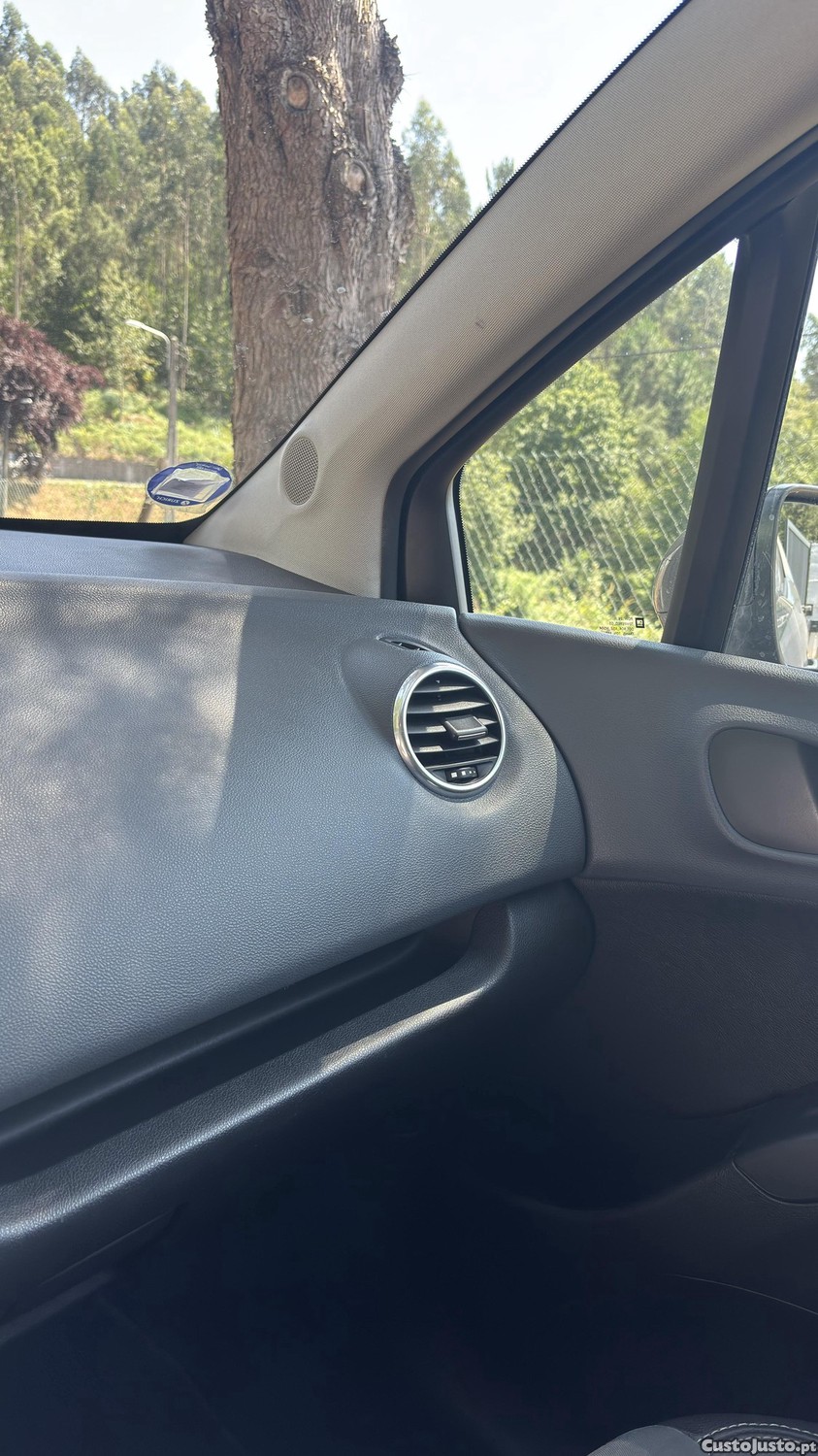 Opel Meriva 1.3 cdti — fotografia 3