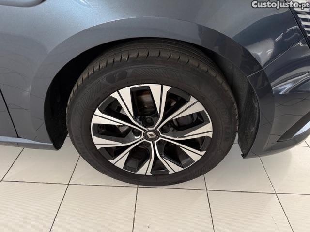 Renault Mégane iv sport tourer 1.5 BLUE DCI LIMITED — fotografia 12