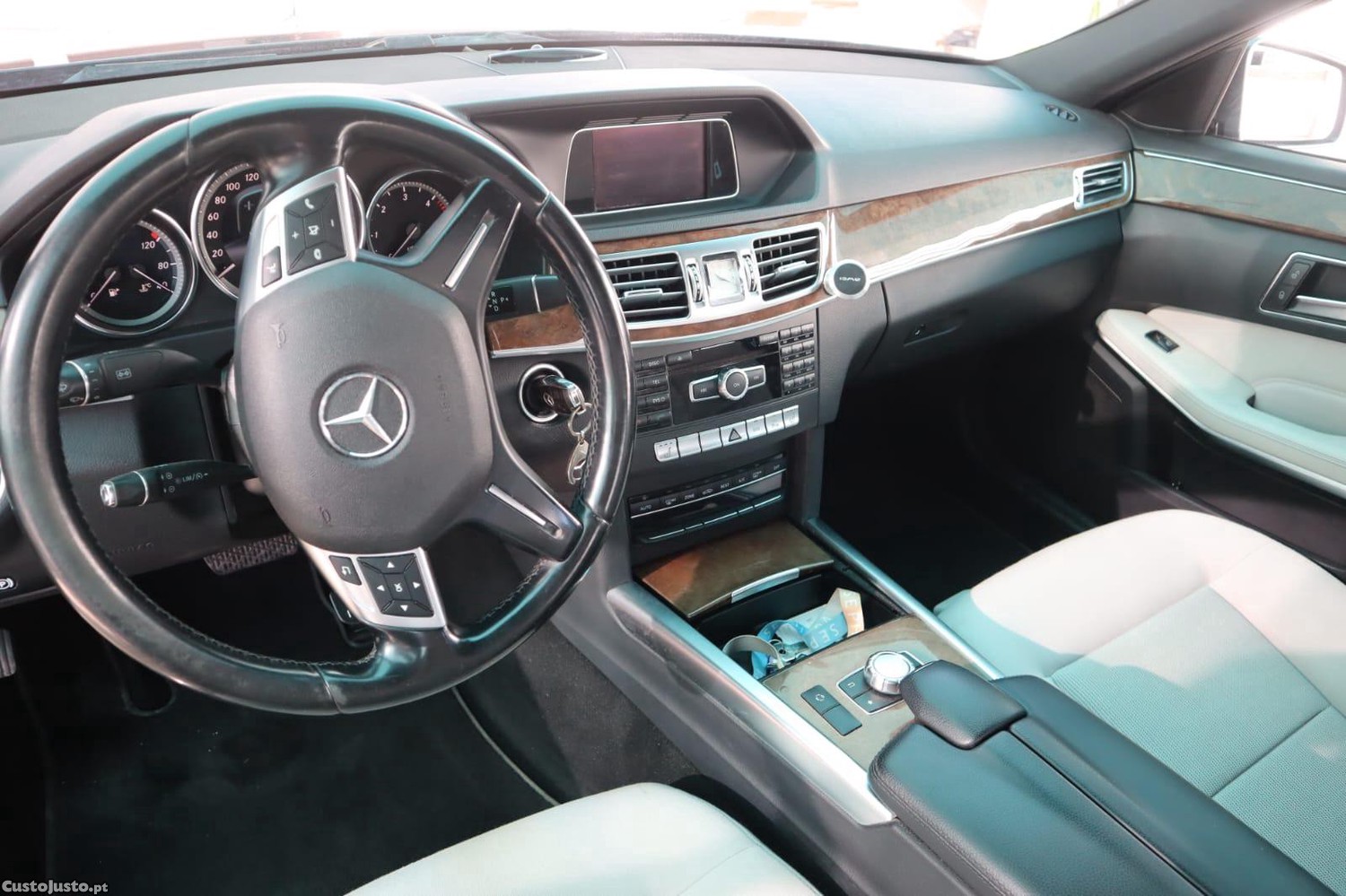 Mercedes-Benz E 220 Elegance — fotografia 6