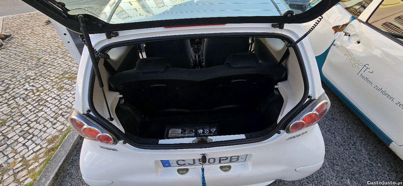 Toyota Aygo 1.0 VVT-i — fotografia 3