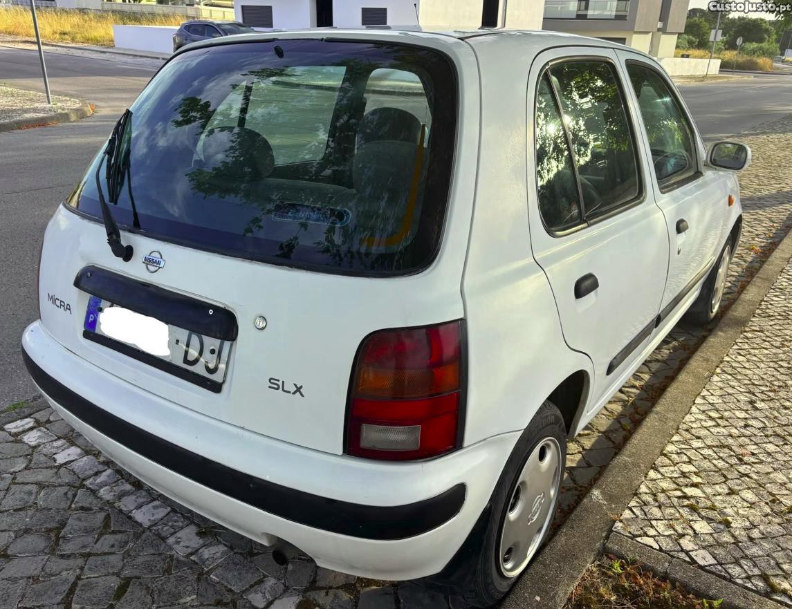 Nissan Micra 1.016v Automatico — fotografia 5