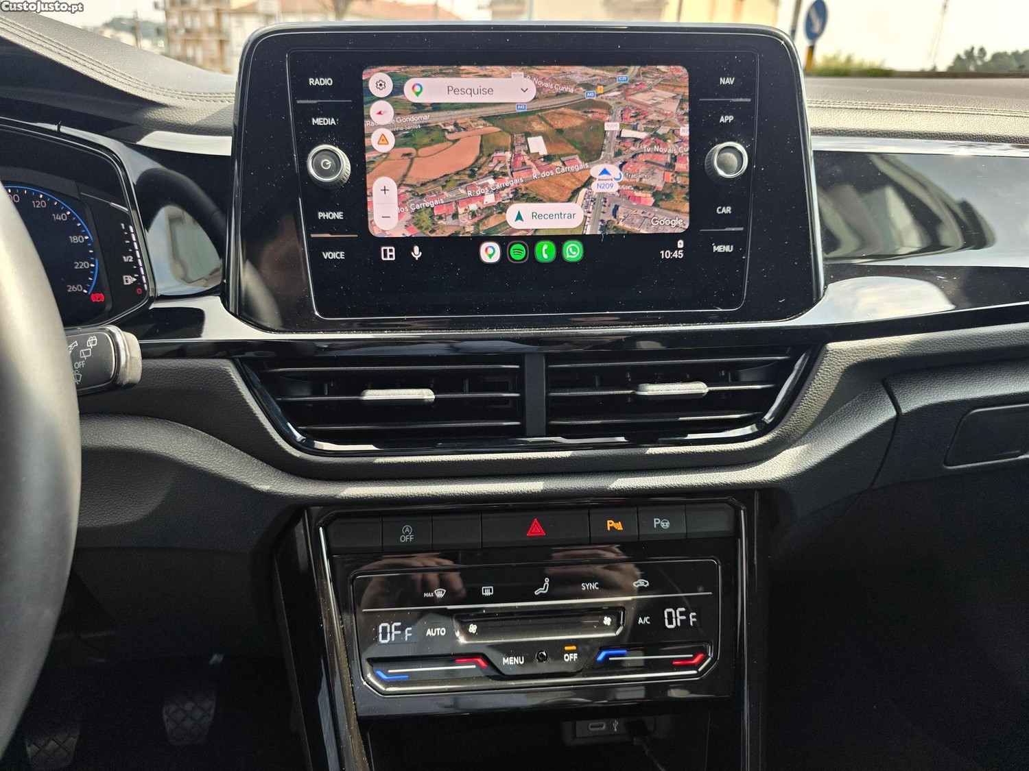 Volkswagen T-Roc 1.0 TSI Black Style — fotografia 21