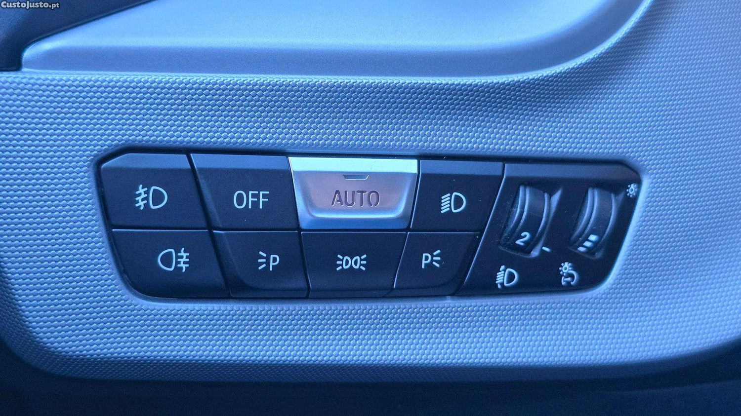 BMW 116 d Auto Lounge — fotografia 20