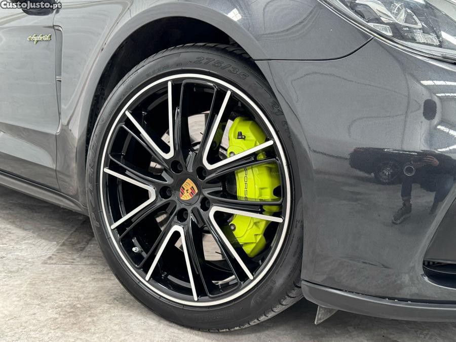 Porsche Panamera 4 E-Hybrid — fotografia 11