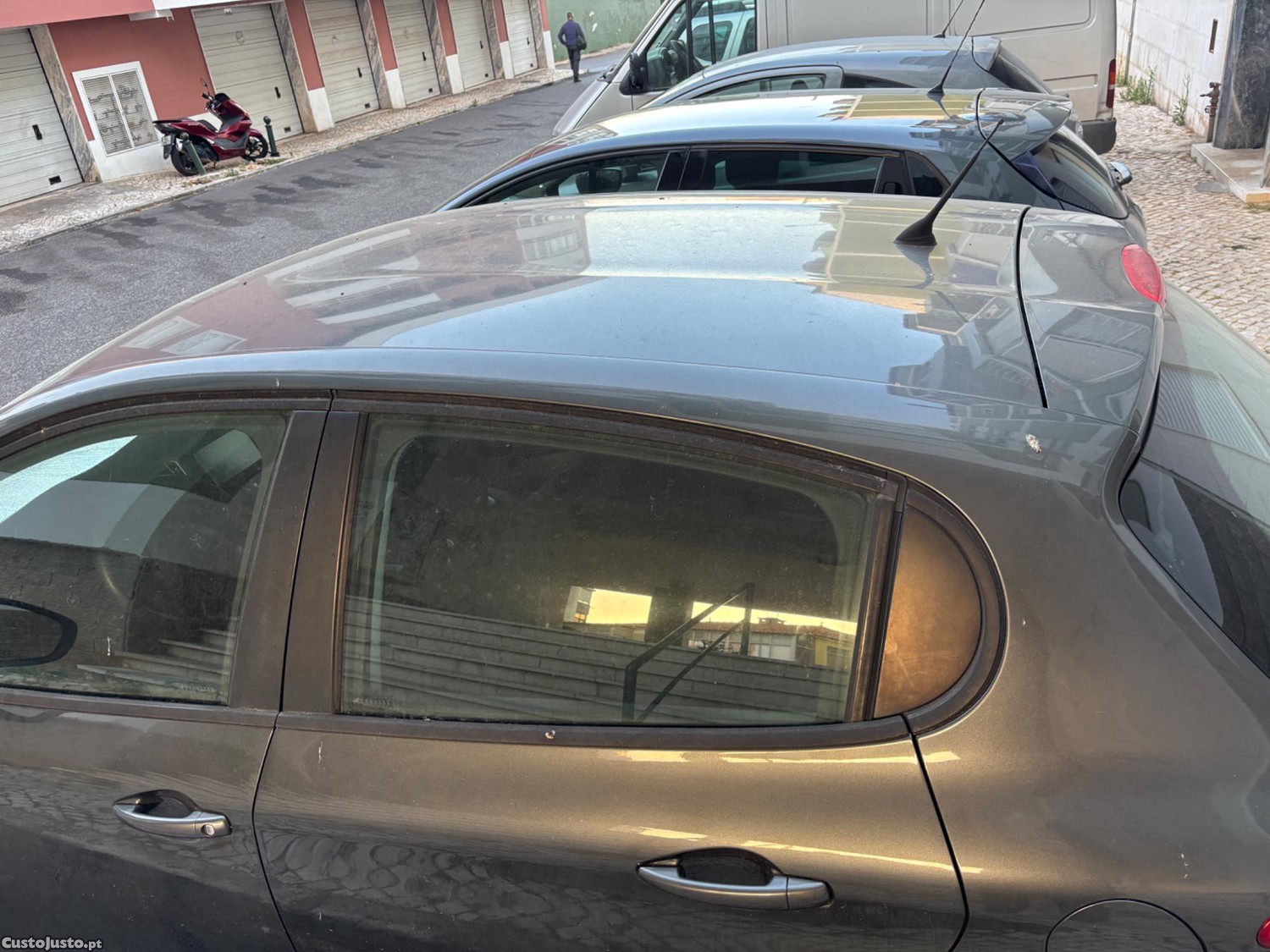Peugeot 208 . — fotografia 6
