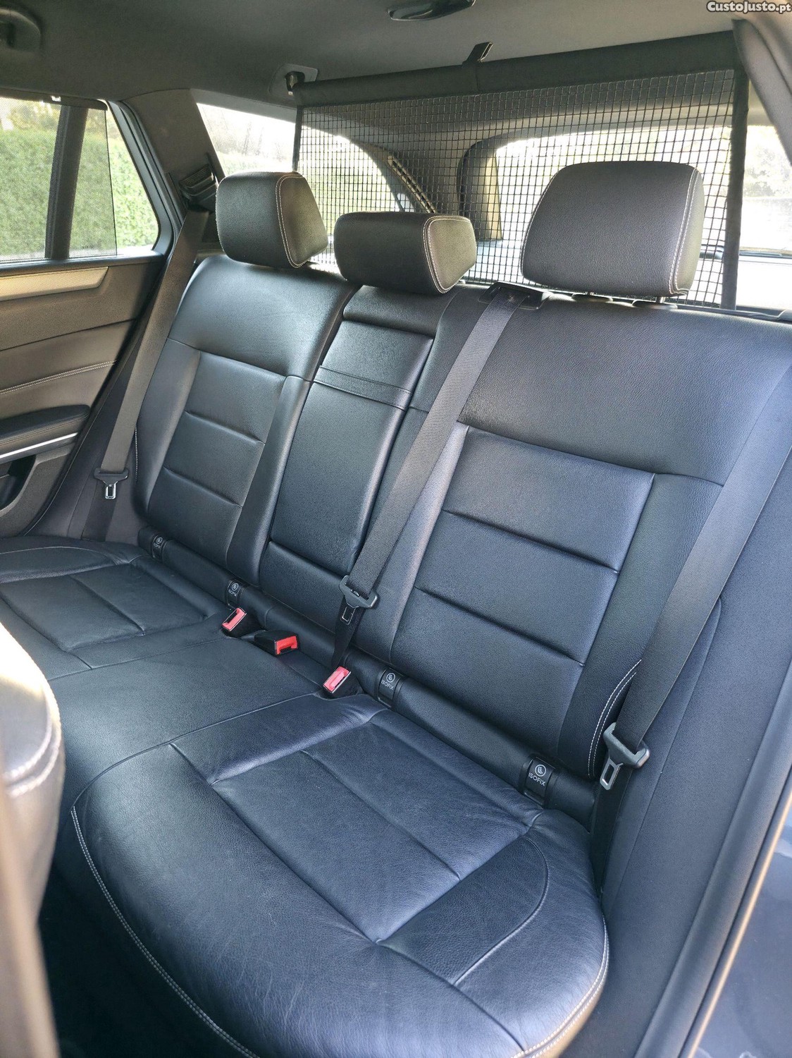 Mercedes-Benz E 300 Edition DH — fotografia 4