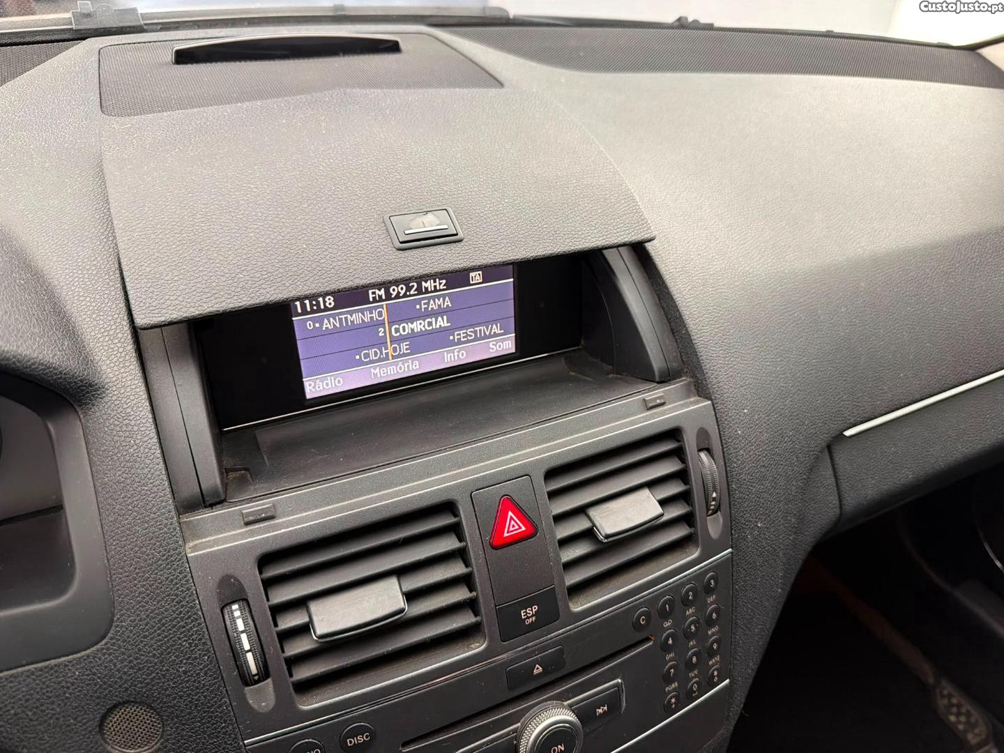 Mercedes-Benz C 220 2.2 CDI — fotografia 7
