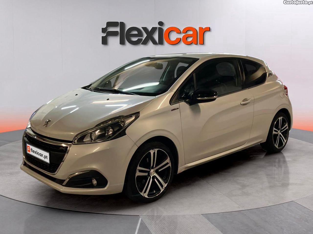 Peugeot 208 1.2 PureTech GT Line — fotografia 23