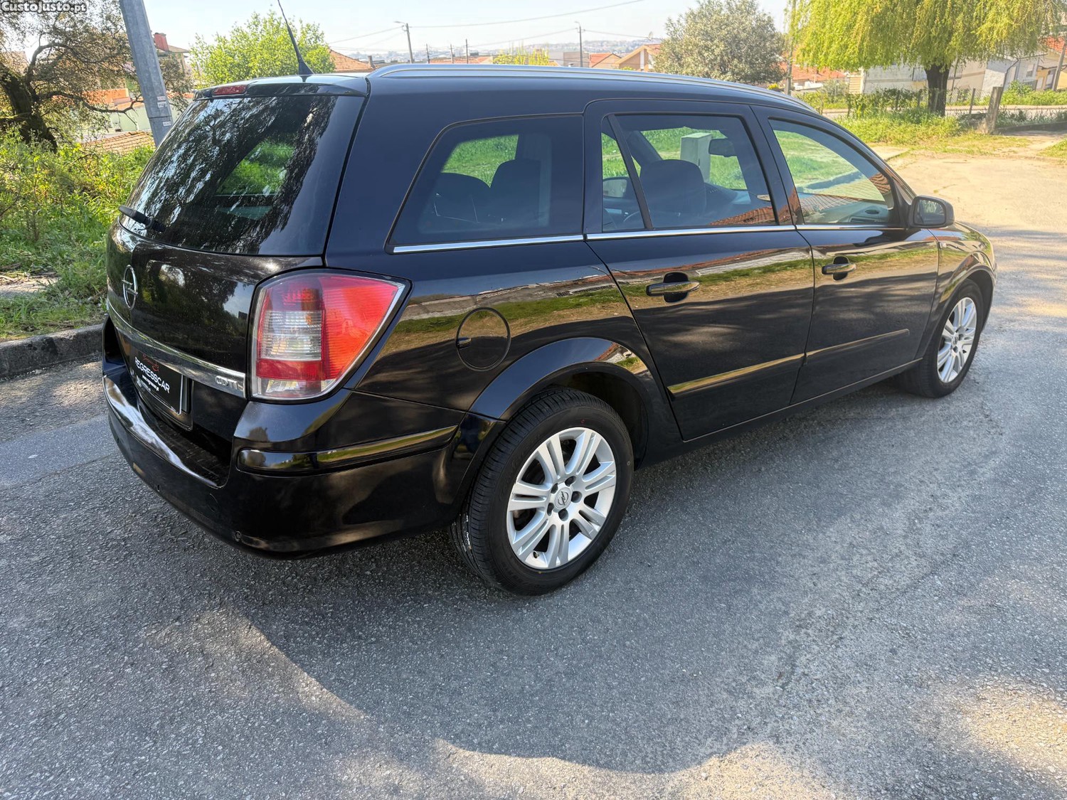 Opel Astra Station Wagon — fotografia 5