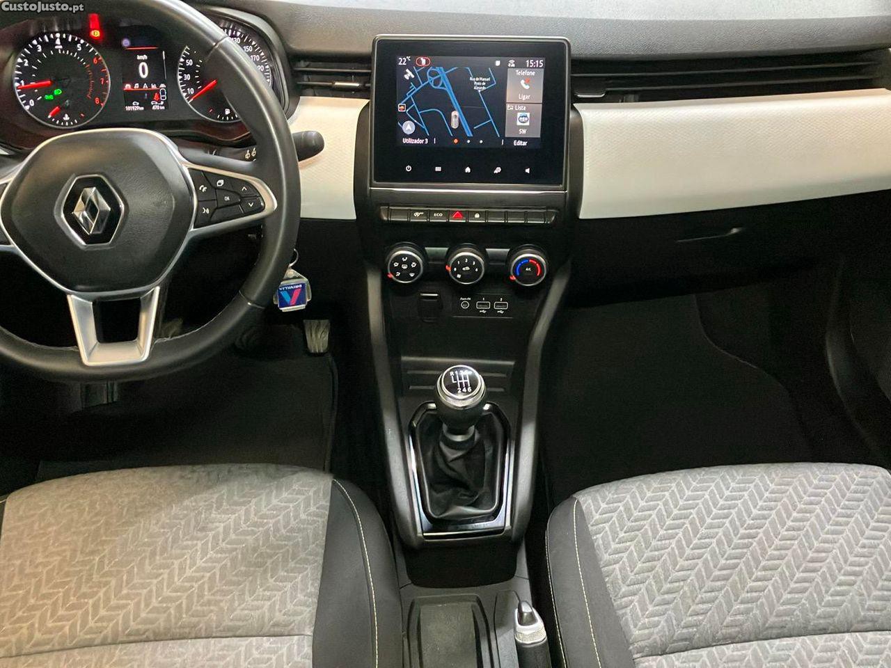 Renault Clio 1.0 TCe Limited — fotografia 16