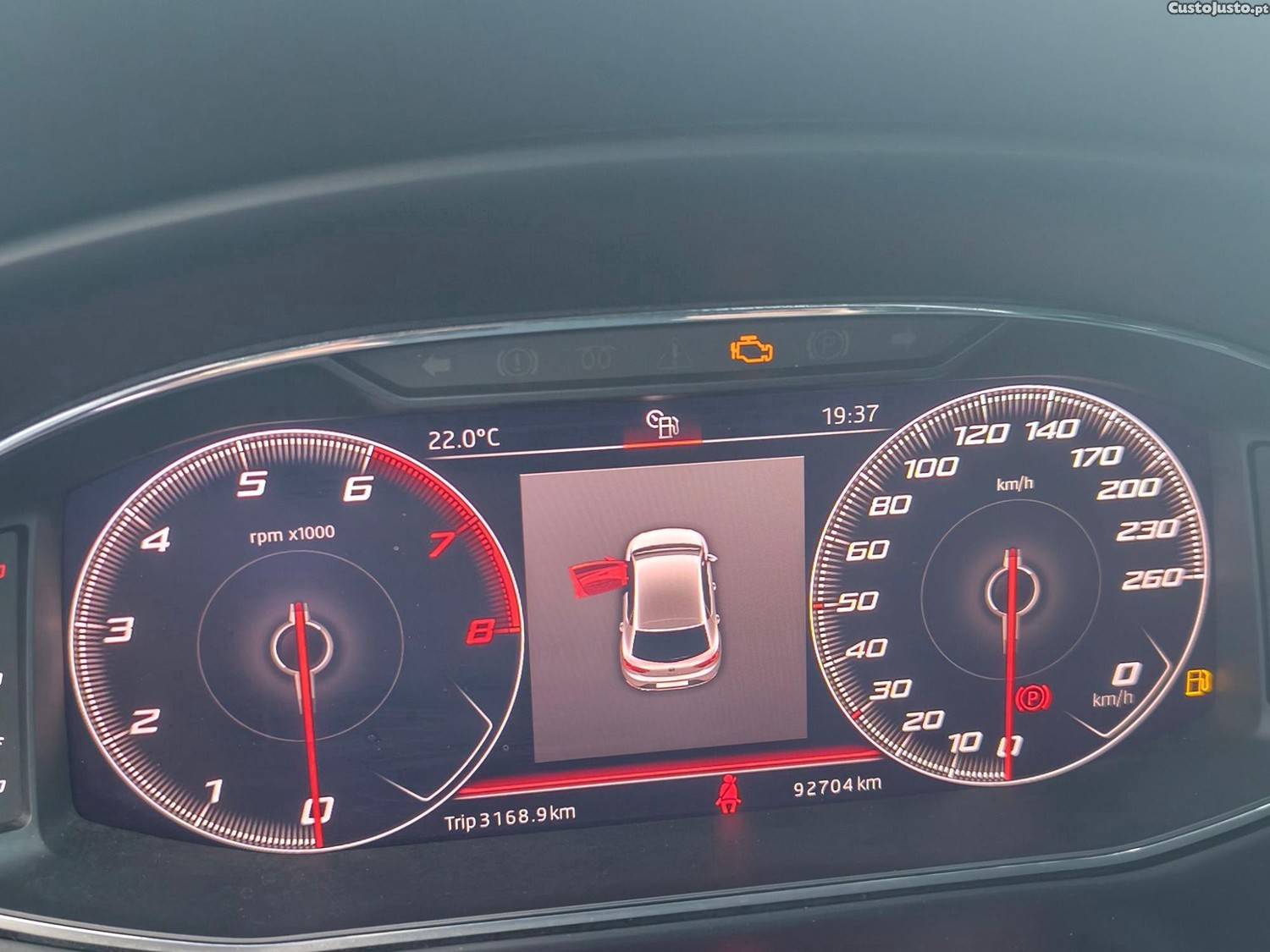 SEAT Leon FR 1.0 TSI — fotografia 5