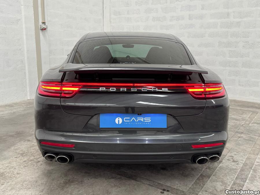 Porsche Panamera 4 E-Hybrid — fotografia 16