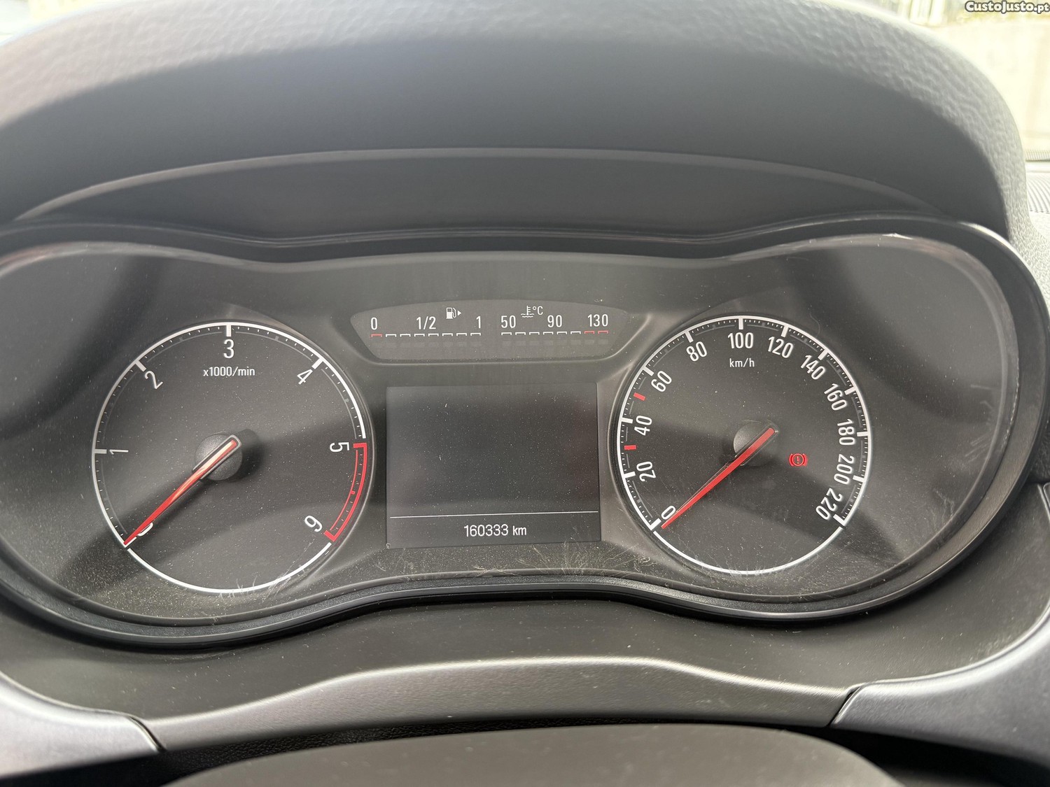 Opel Corsa 1.3 cdti 95 cv — fotografia 3