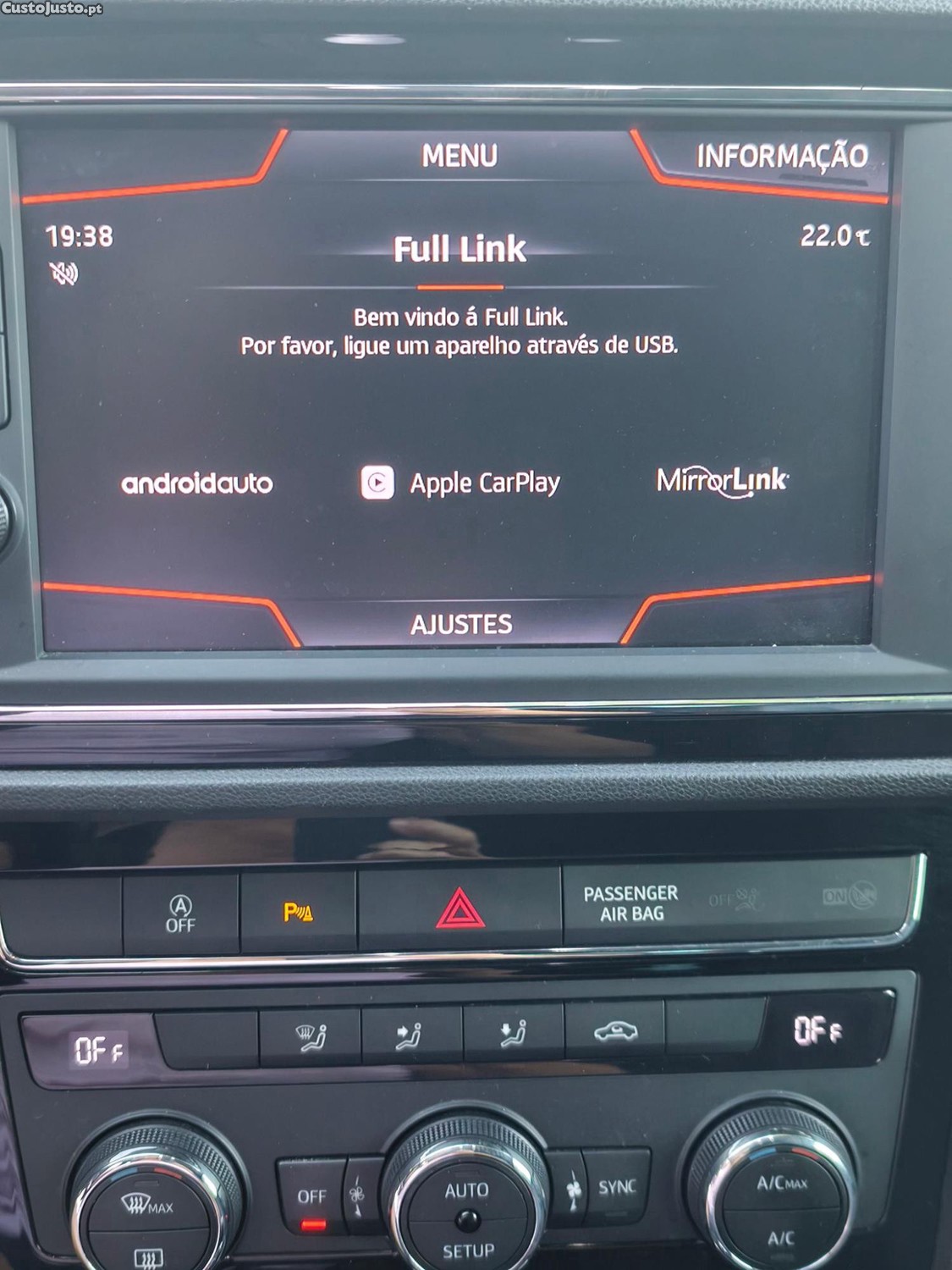 SEAT Leon FR 1.0 TSI — fotografia 2