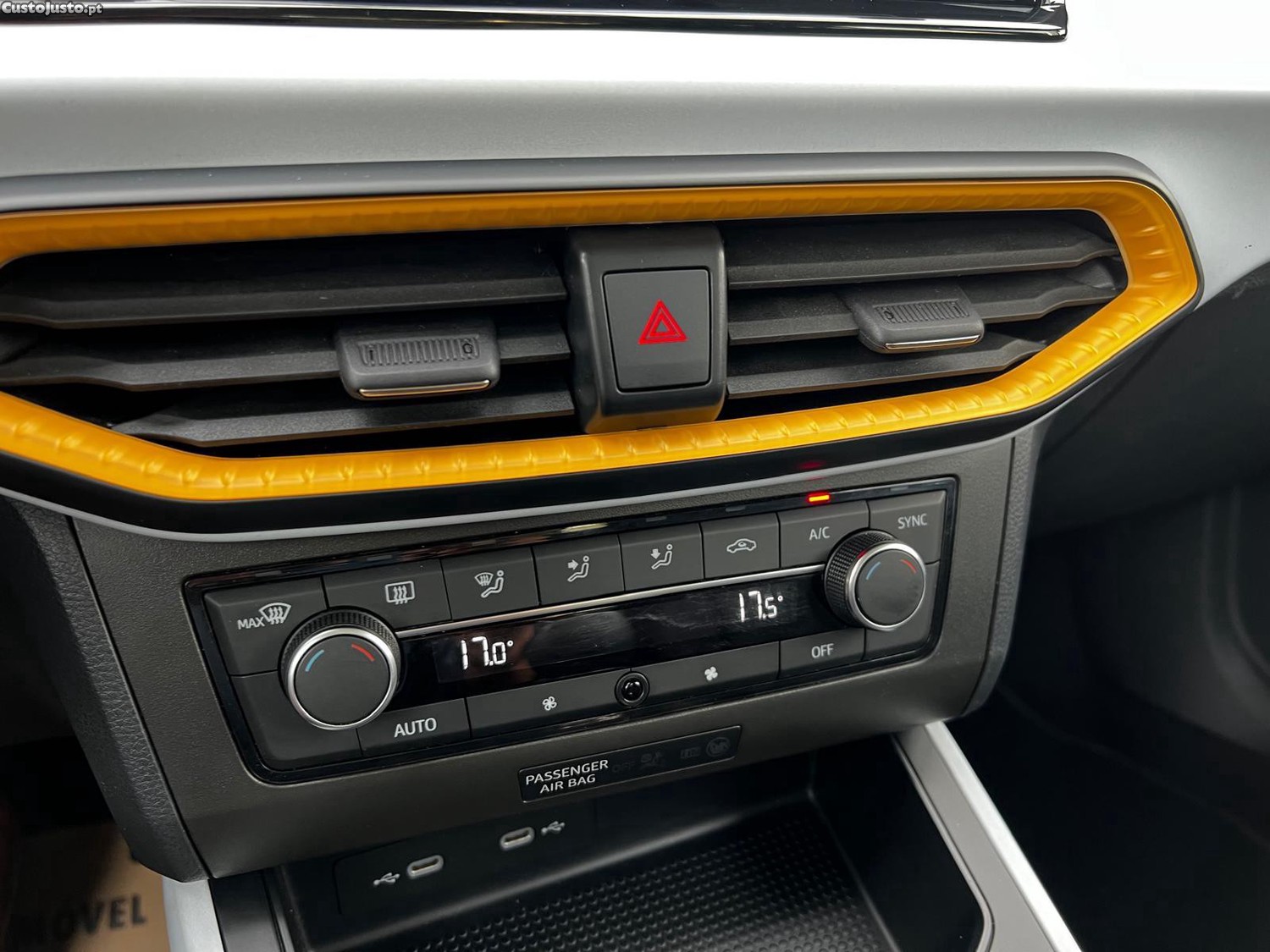 SEAT Arona 1.0 TSI Style — fotografia 3