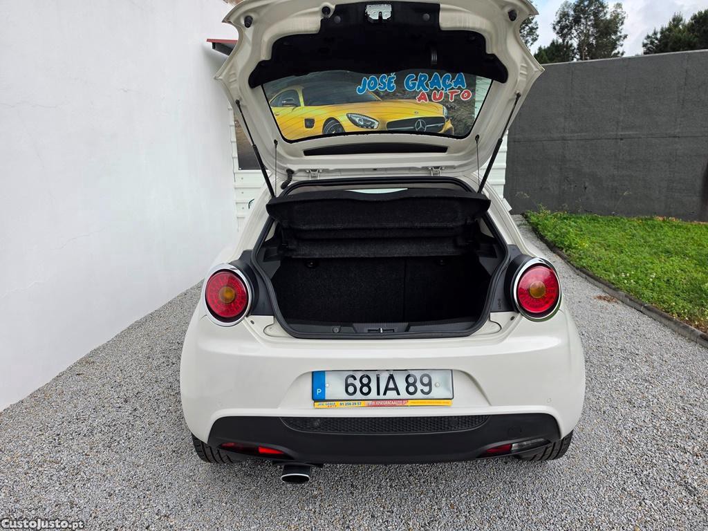 Alfa Romeo MiTo 1.6JTd 120cv07/2009 — fotografia 9