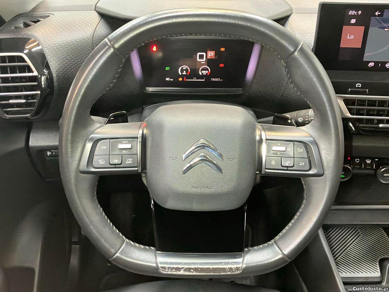 Citroën C4 1.2 PureTech Feel Pack EAT8 — fotografia 15