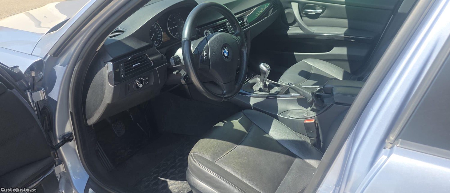 BMW 320 D Touring 177cv — fotografia 4