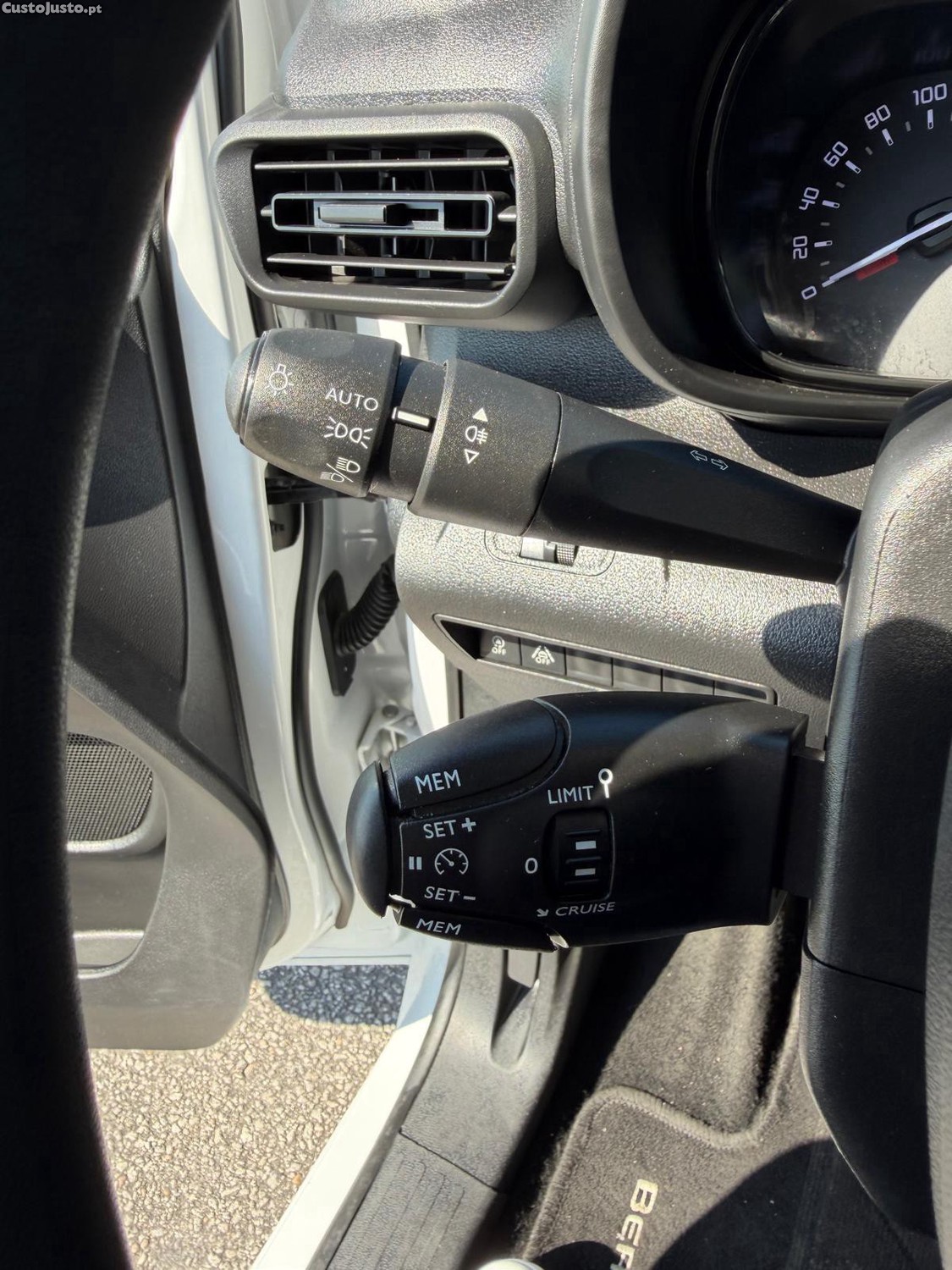 Citroën Berlingo 1.5 BlueHDi M Shine — fotografia 6