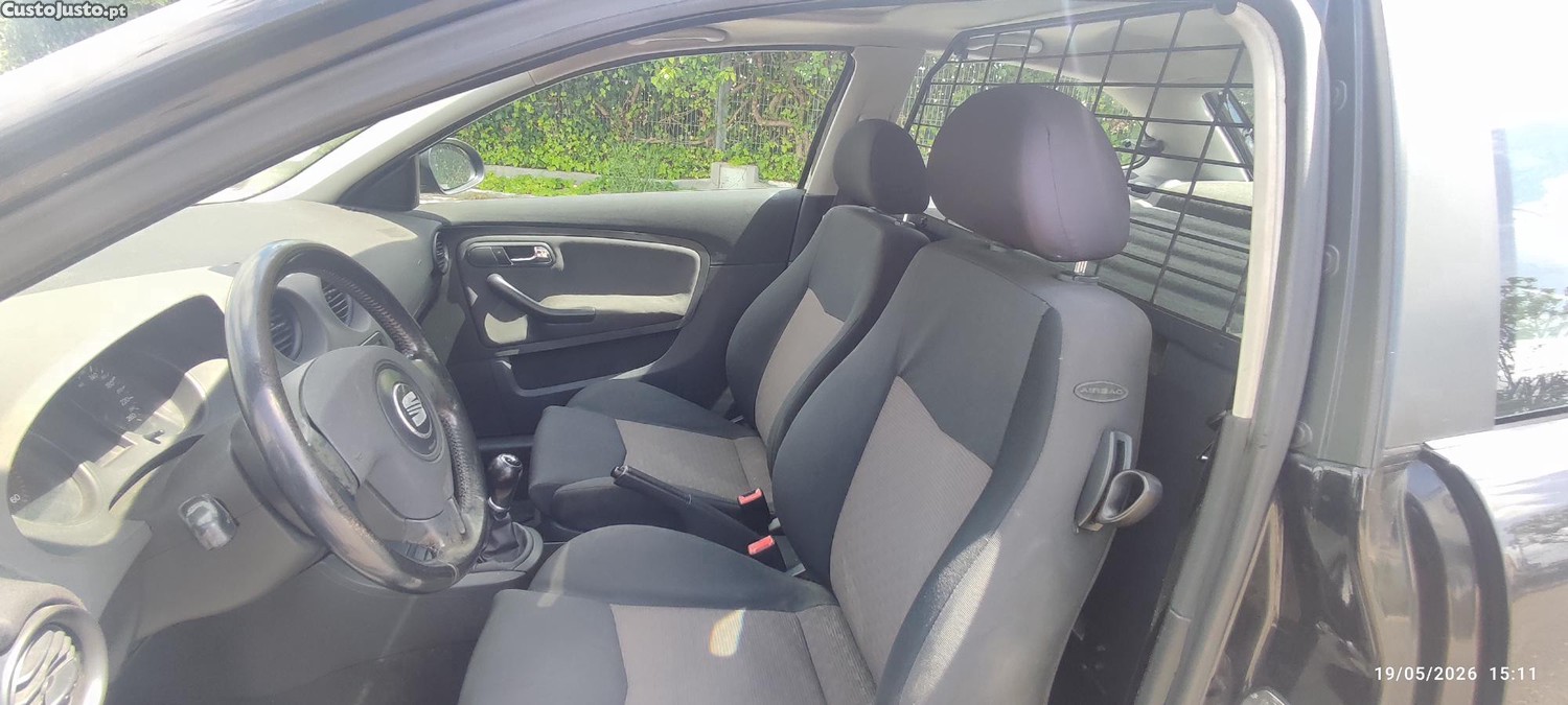 Seat Ibiza 6L — photo 3