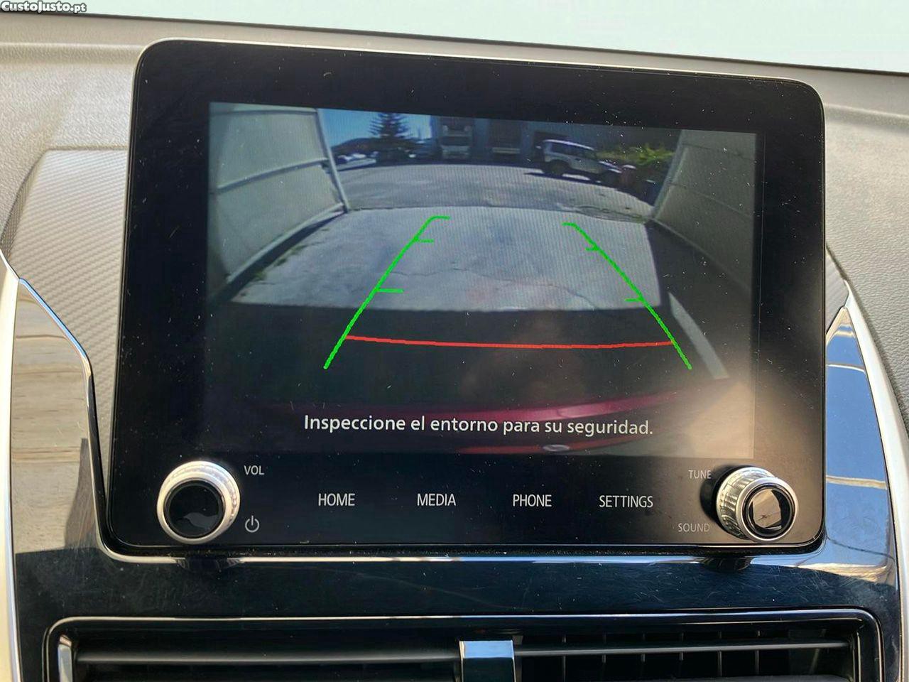 Mitsubishi Eclipse Cross 2.4 PHEV eMotion — fotografia 5