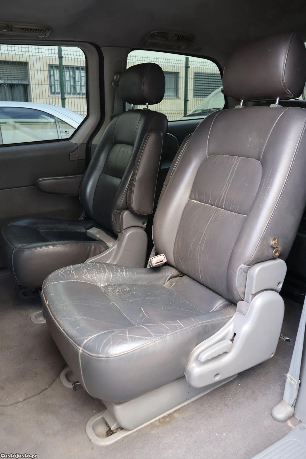 Kia Carnival 2.9 CRD — fotografia 7