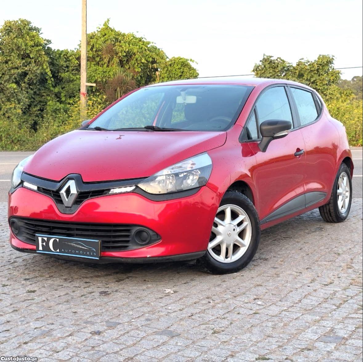Renault Clio IV — fotografia 8