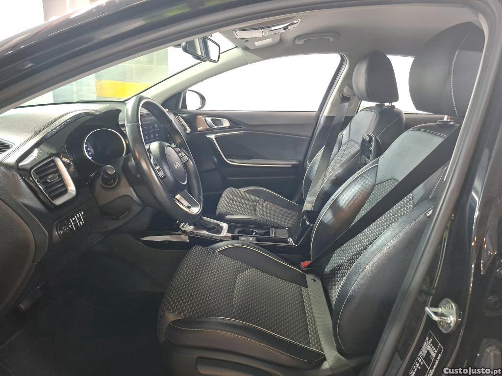 Kia XCeed 1.6 GDI P-HEV DRIVE (AUTO) — fotografia 3