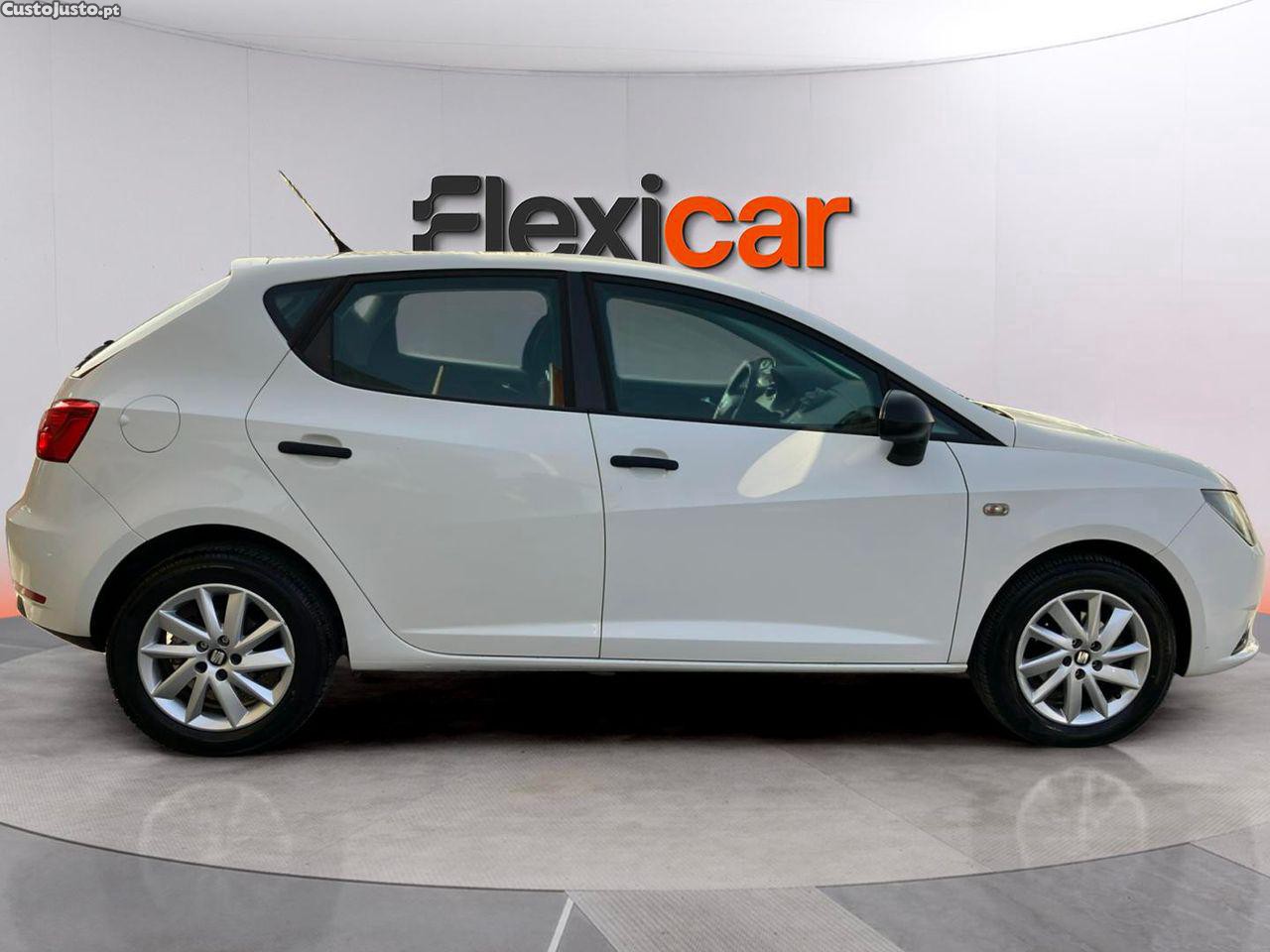 SEAT Ibiza 1.4 TDI Style — fotografia 10