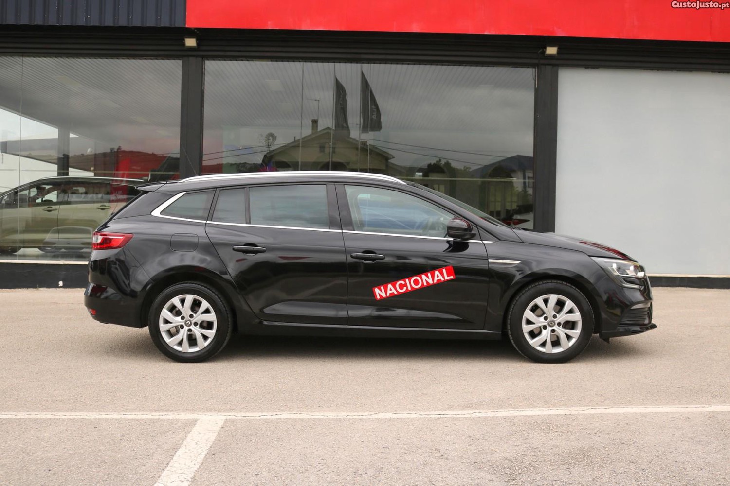 Renault Mégane Sport Tourer 1.5 Blue DCI Limited 115cv — fotografia 52