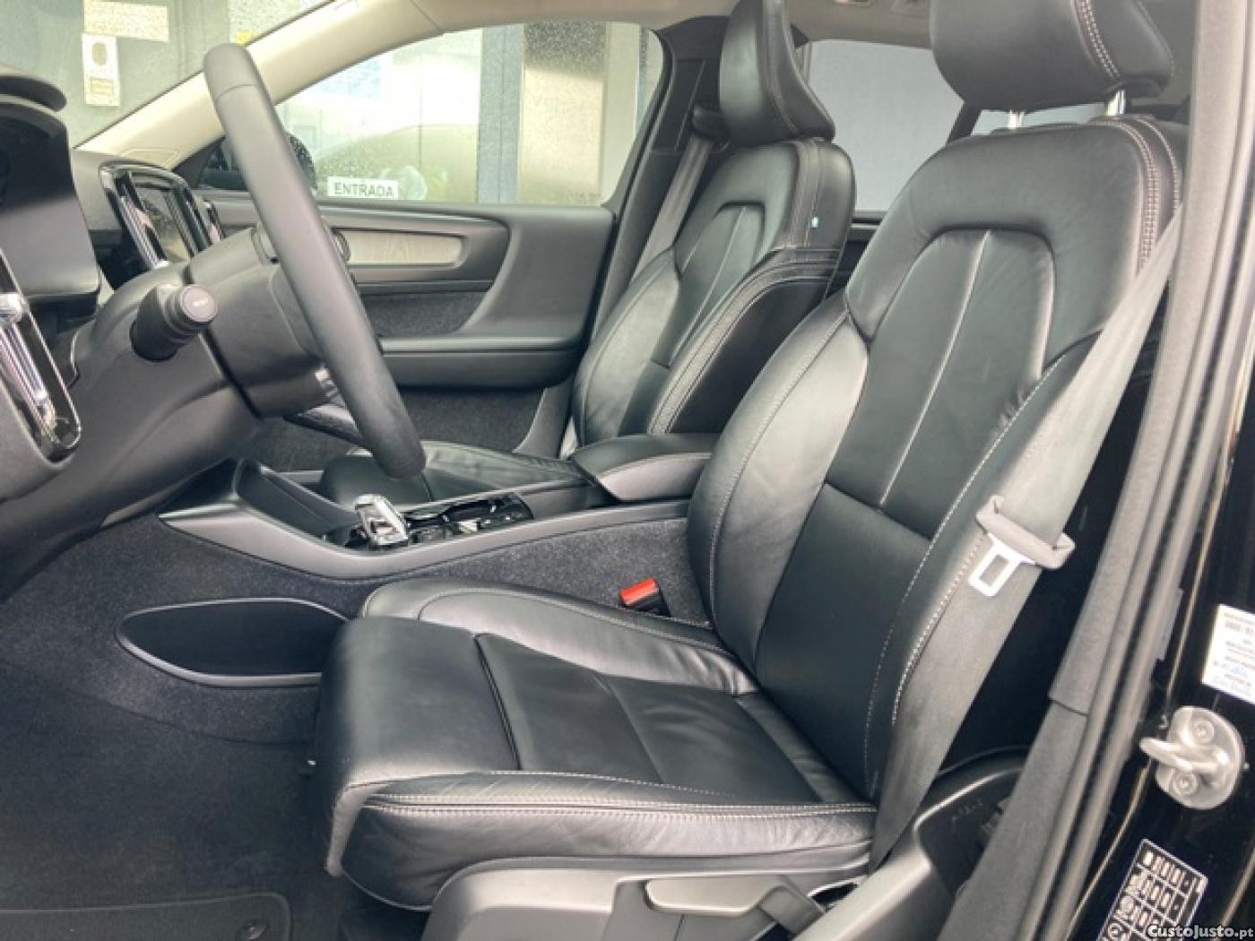 Volvo XC 40 T5 Recharge DKG Insc — fotografia 5