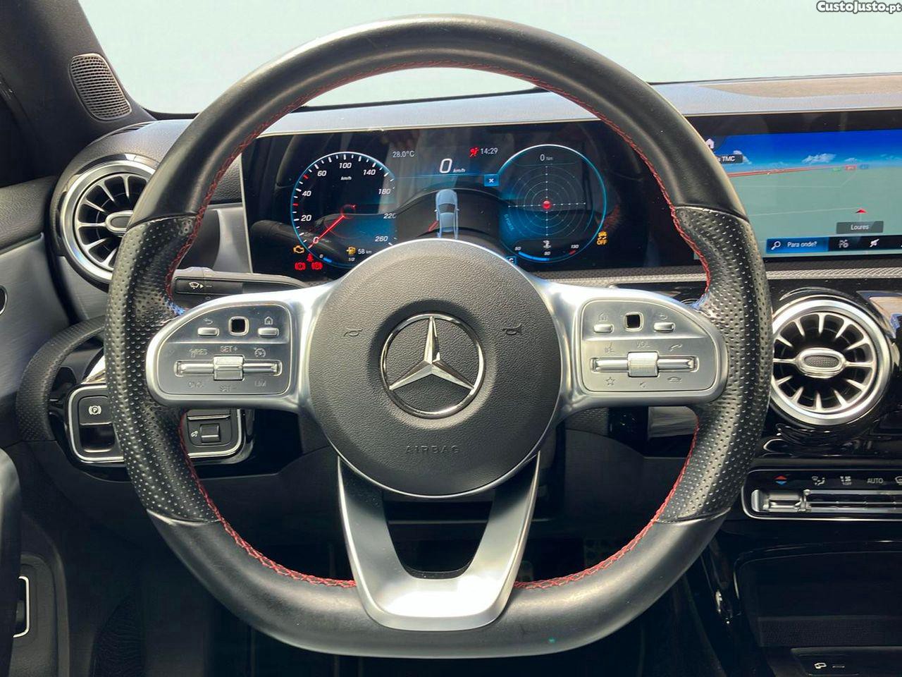 Mercedes-Benz A 200 Limousine AMG Line Aut. — fotografia 5
