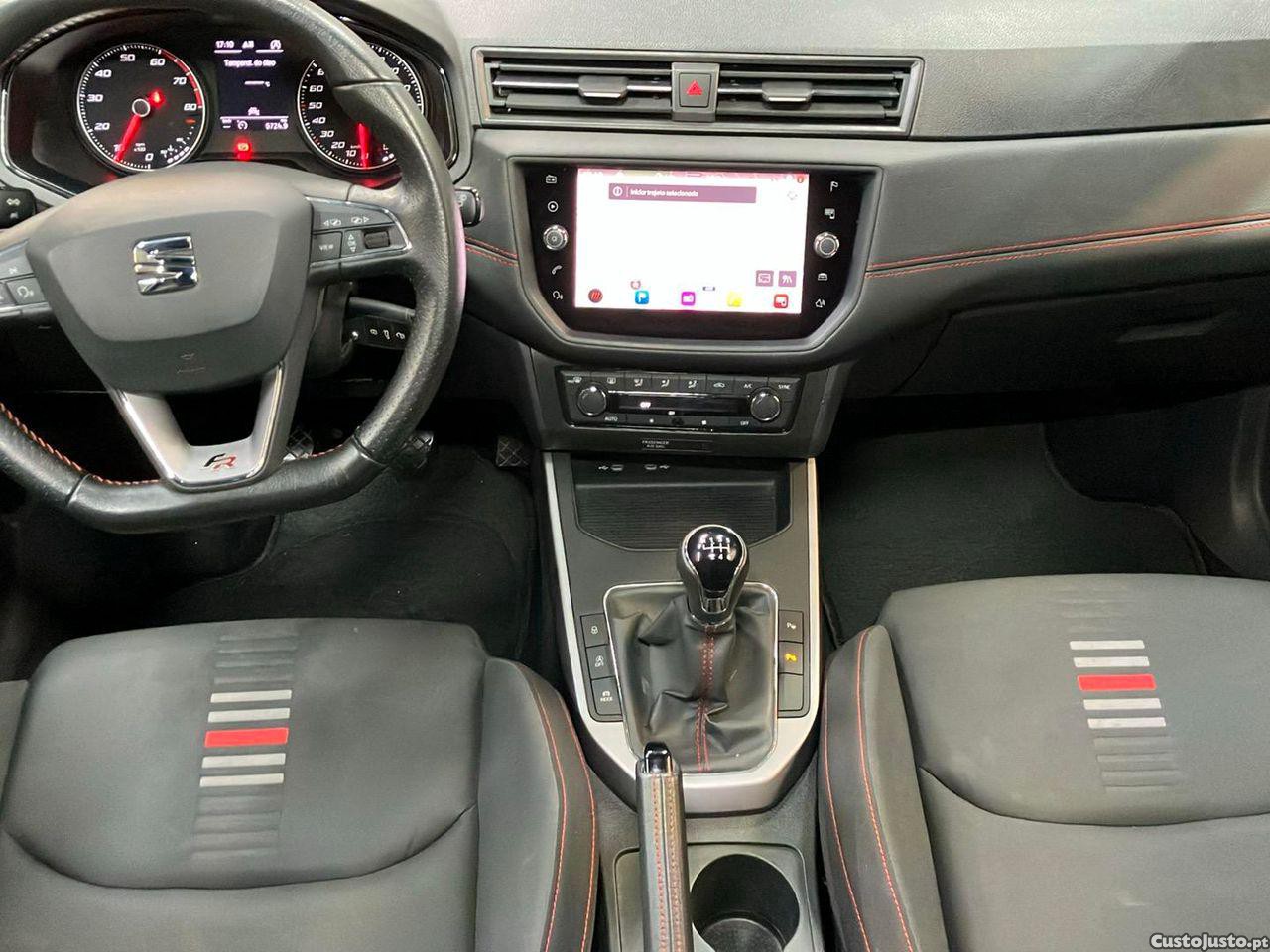 SEAT Arona 1.0 TSI FR — fotografia 16