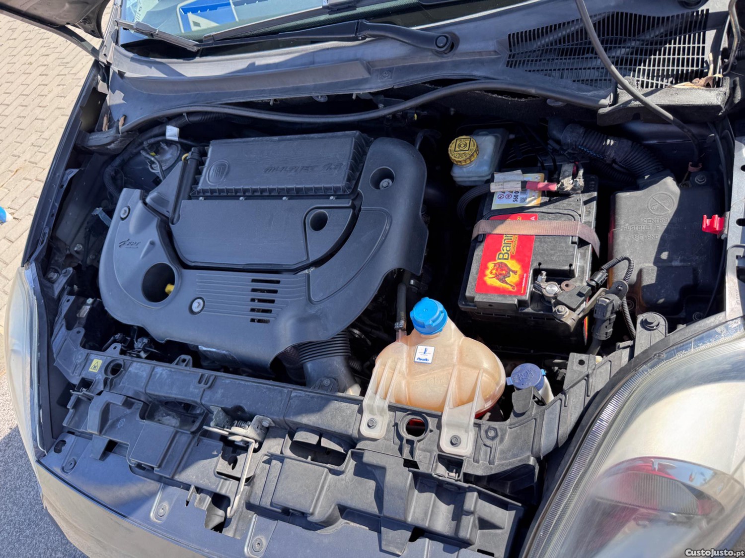 Fiat Punto Turbo Diesel - ano 2016 — fotografia 7