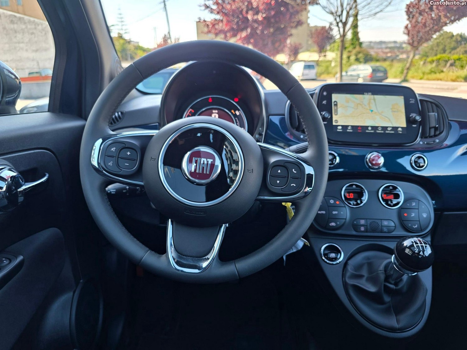 Fiat 500 1.0 Hybrid Connect — fotografia 19