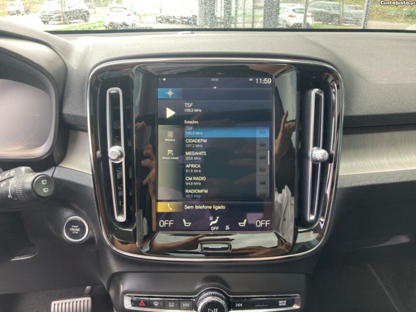 Volvo XC 40 T5 Recharge DKG Insc — fotografia 13