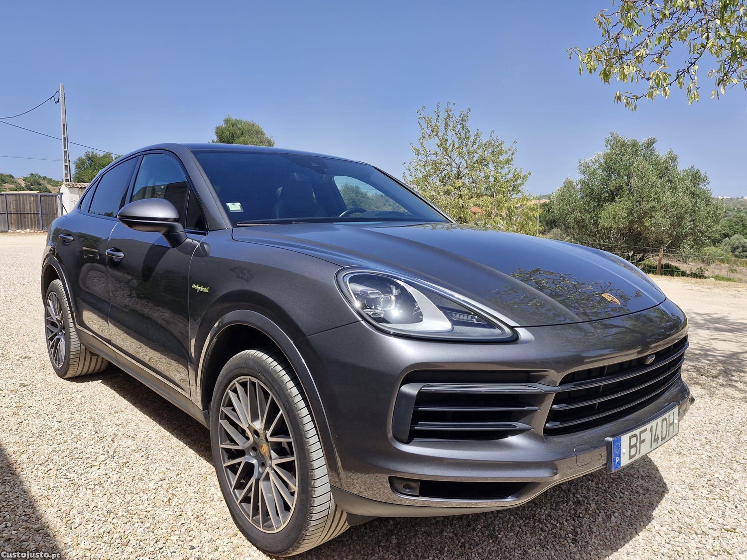 Porsche Cayenne E-Hybrid — fotografia 9