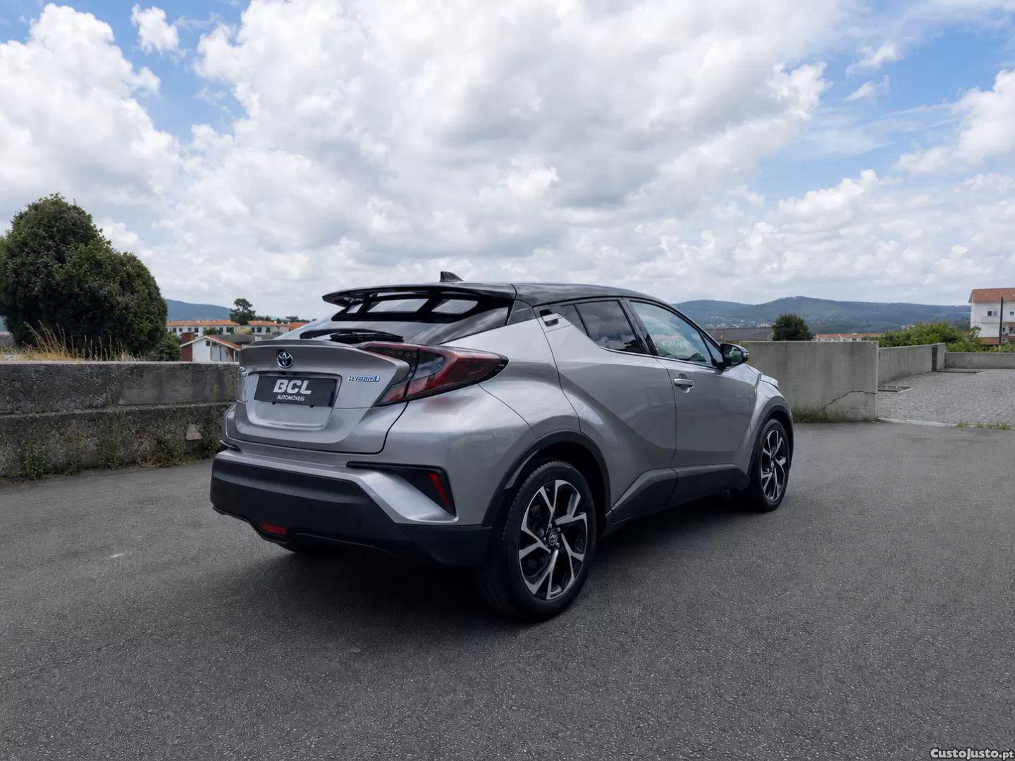 Toyota C-HR 1.8 hsd lounge — fotografia 19