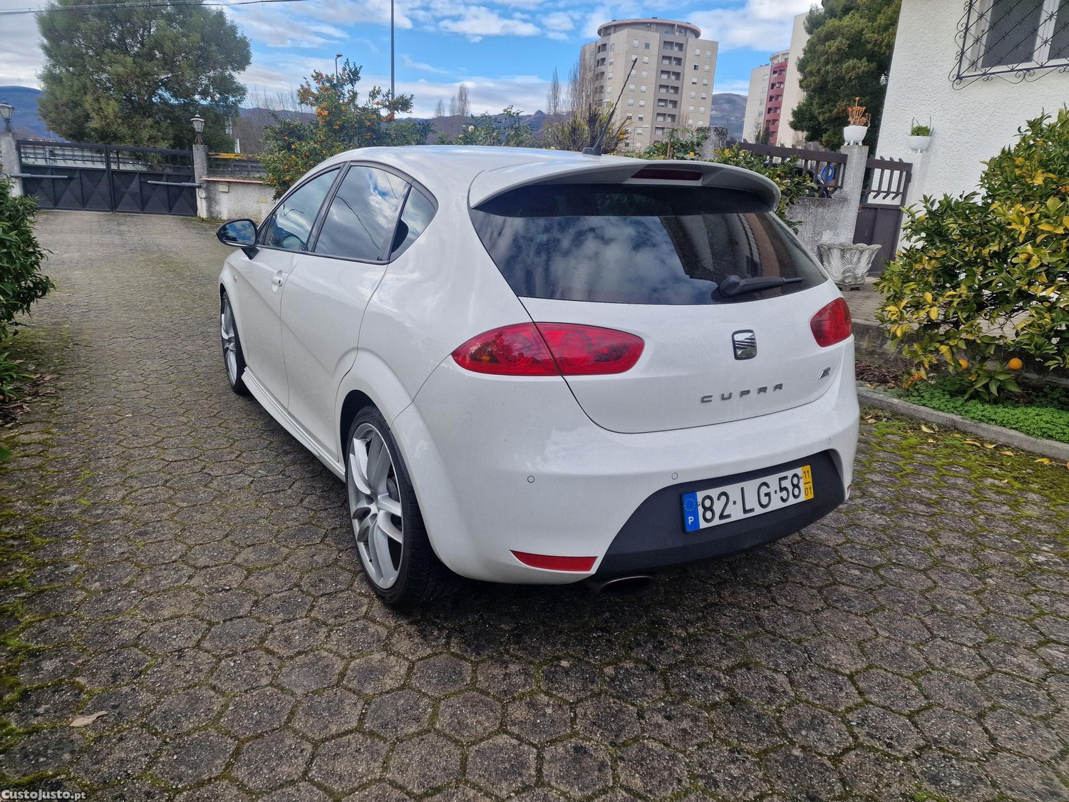 Seat Leon Cupra R 265 cv    Nacional - 11 — photo 4