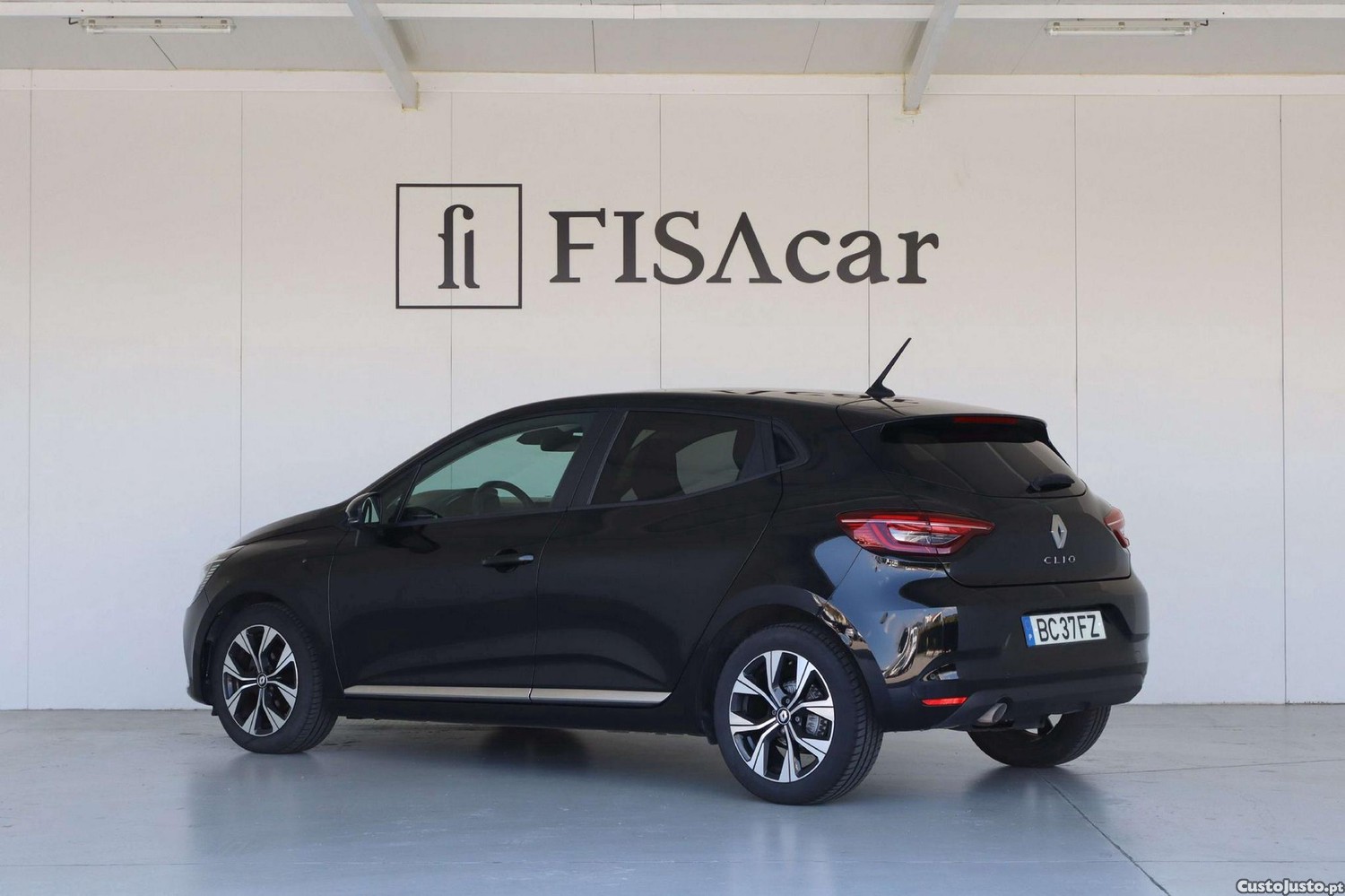 Renault Clio 1.0 TCe Evolution Bi-Fuel — fotografia 24