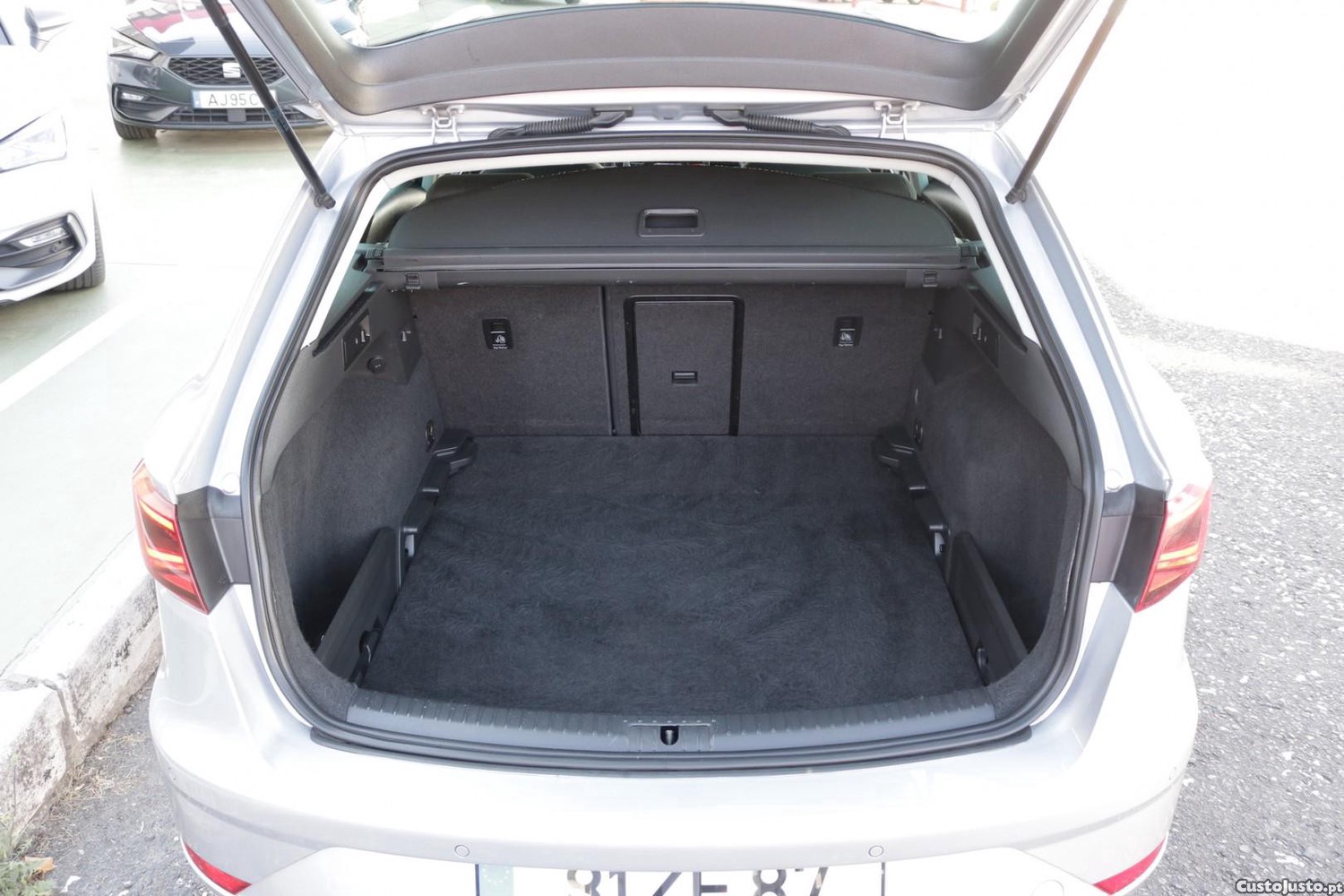 SEAT Leon ST 1.0 TSI Style 115cv — fotografia 44