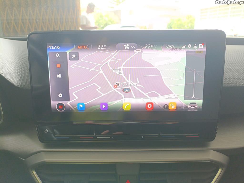 SEAT Leon ST 2.0 TDI FR Auto 150cv — fotografia 14