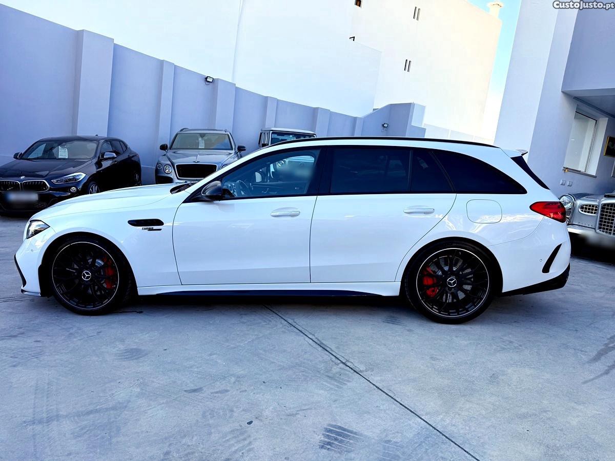 Mercedes-Benz C 63 AMG S — fotografia 55