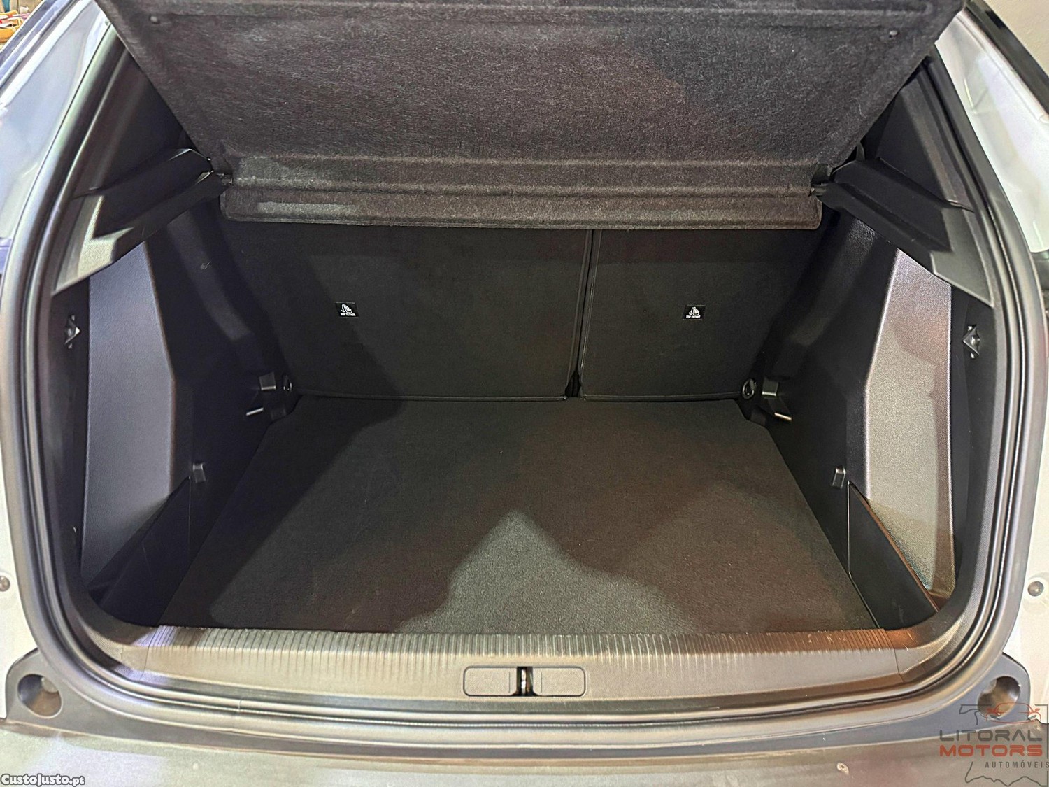 Peugeot 2008 1.2 PureTech Allure Pack — fotografia 16