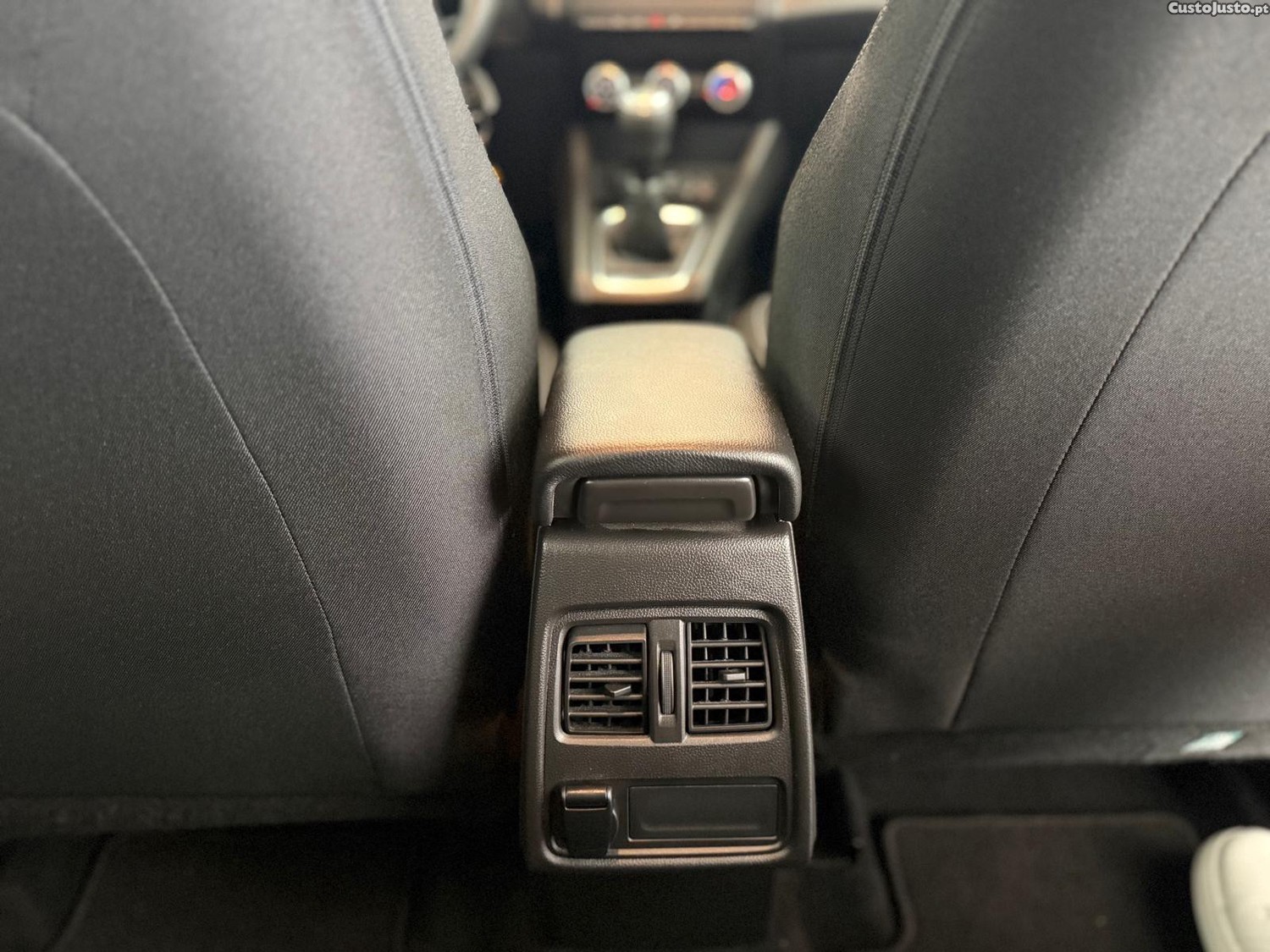 Renault Captur 1.0 TCe Zen — fotografia 5