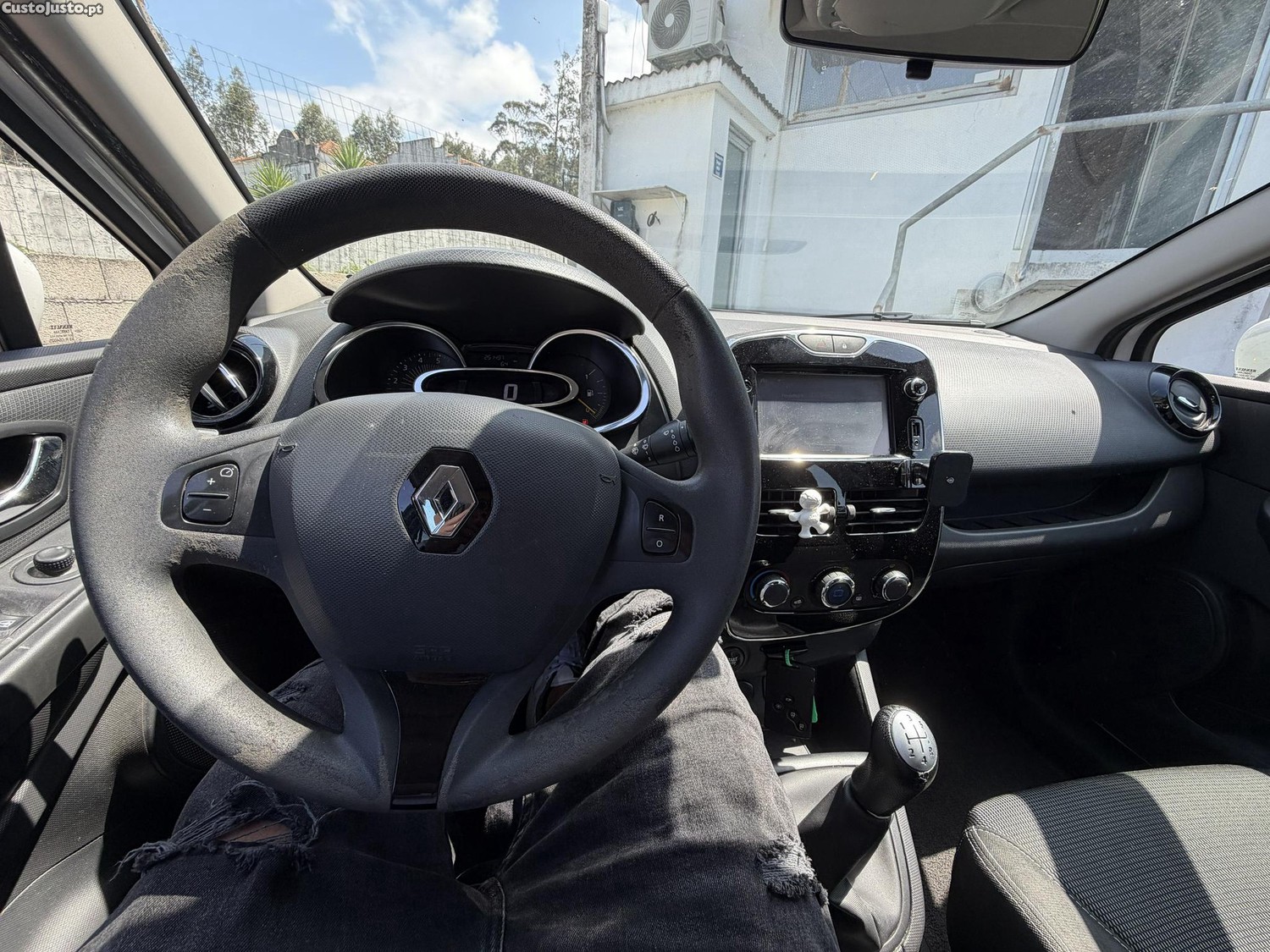 Renault Clio 1.5DCi 90CV — fotografia 9