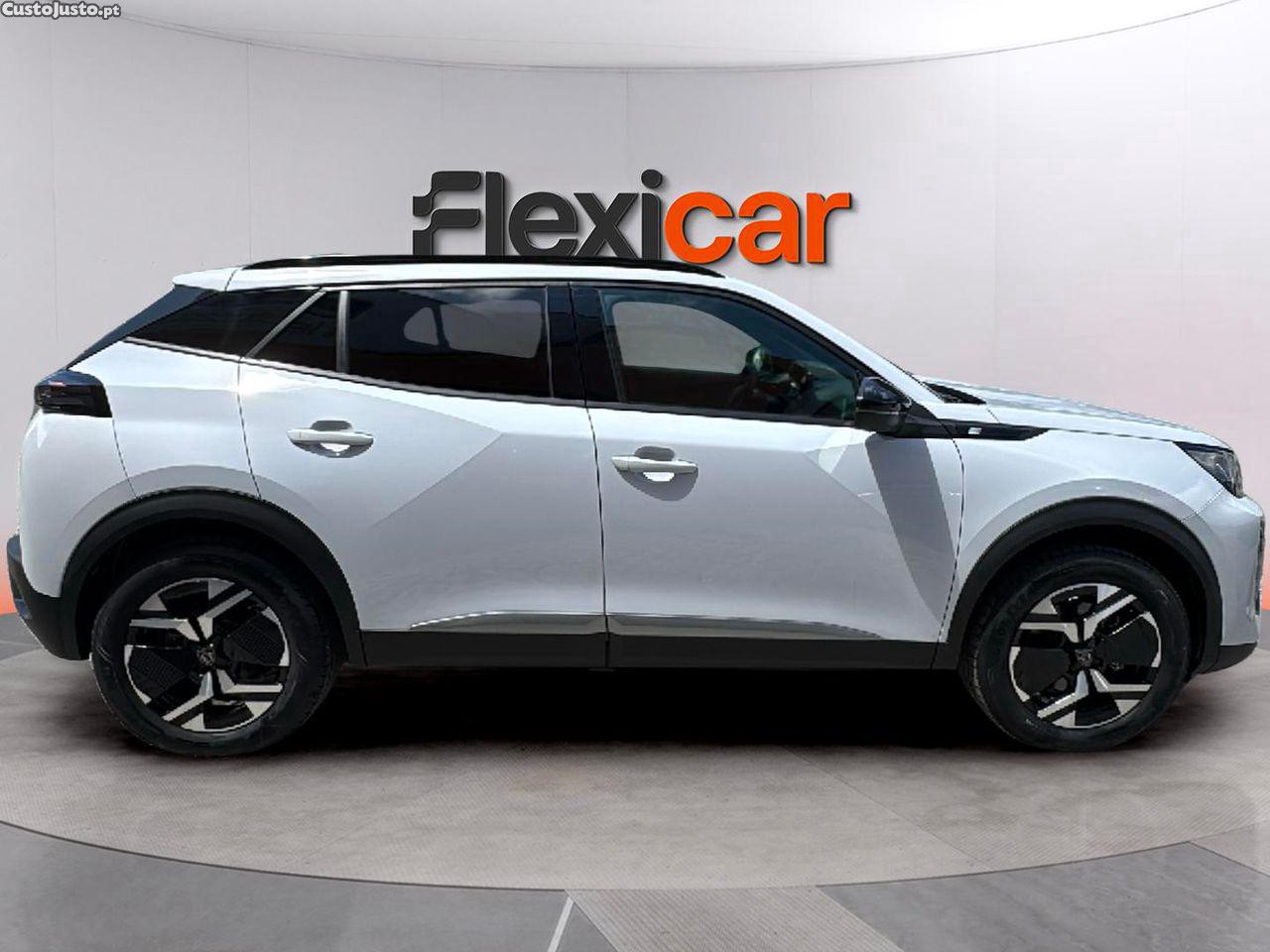 Peugeot 2008 54 kWh Allure — fotografia 9